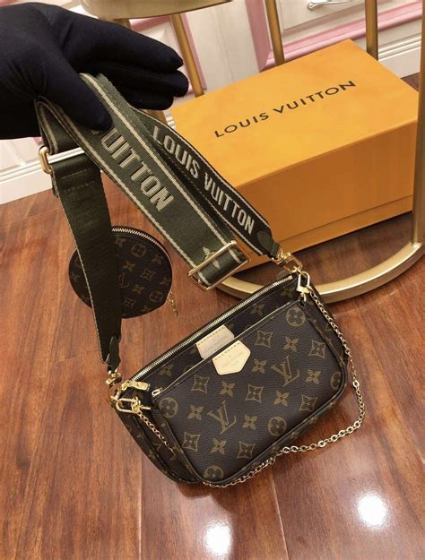 borse louis vuitton modello classico|Louis Vuitton crossbody purses.